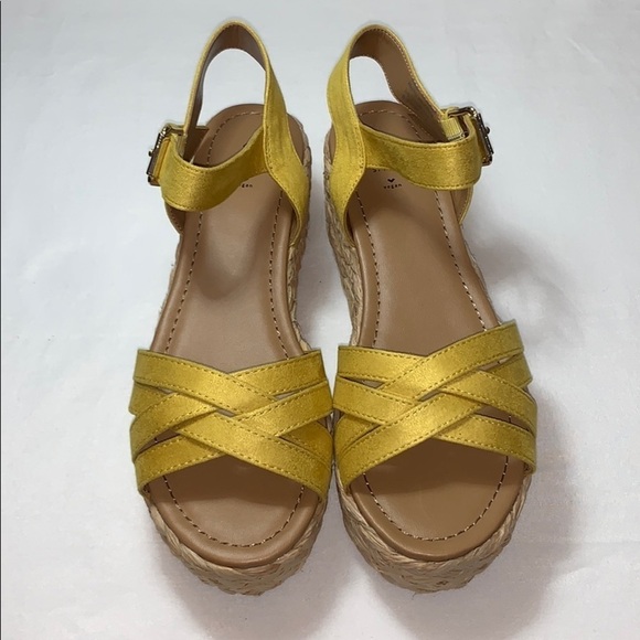 LAST ONE AVAILABLE!! New Women's Ankle Strap Platform Wedge Sandals Size 8.5 - Picture 5 of 13